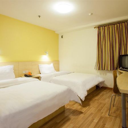 7Days Inn Guangzhou Nonglinxia Road Ouzhuang Subway Station ภายนอก รูปภาพ