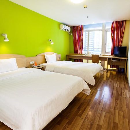 7Days Inn Guangzhou Nonglinxia Road Ouzhuang Subway Station ภายนอก รูปภาพ