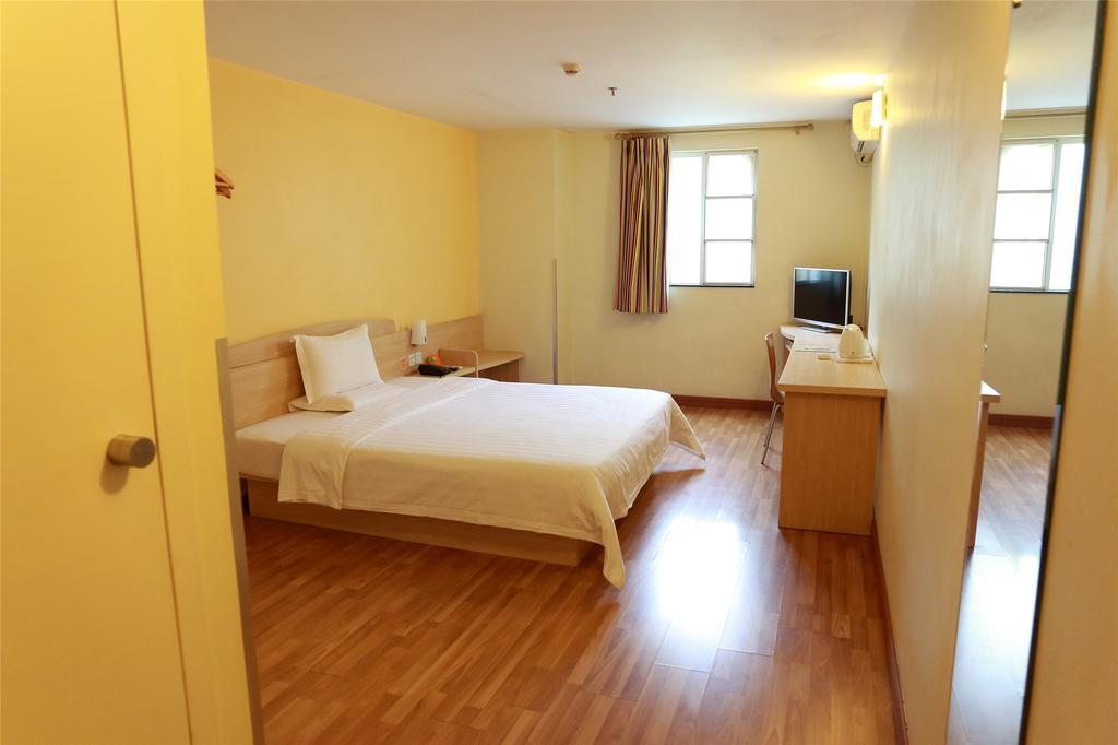 7Days Inn Guangzhou Nonglinxia Road Ouzhuang Subway Station ภายนอก รูปภาพ